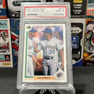 1991 Upper Deck #572 Ken Griffey PSA 9 NM-MINT